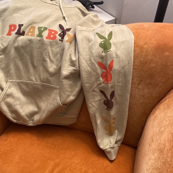 Authentic Playboy Hoodie w bunny Logo - Picture 4 of 8